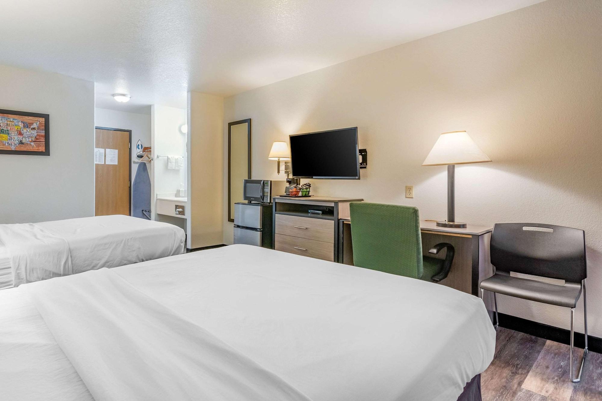 Econo Lodge Pueblo Dış mekan fotoğraf